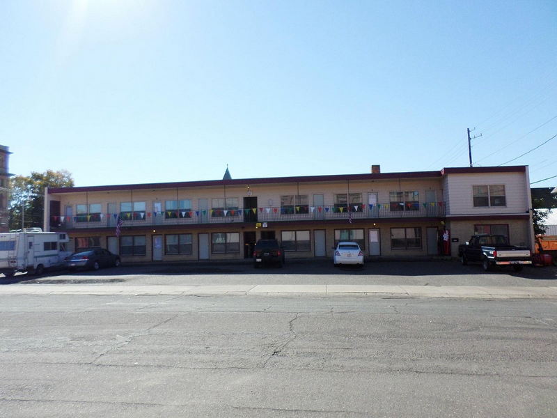 Elms Motel - 2014 Photos From Trip Advisor (newer photo)